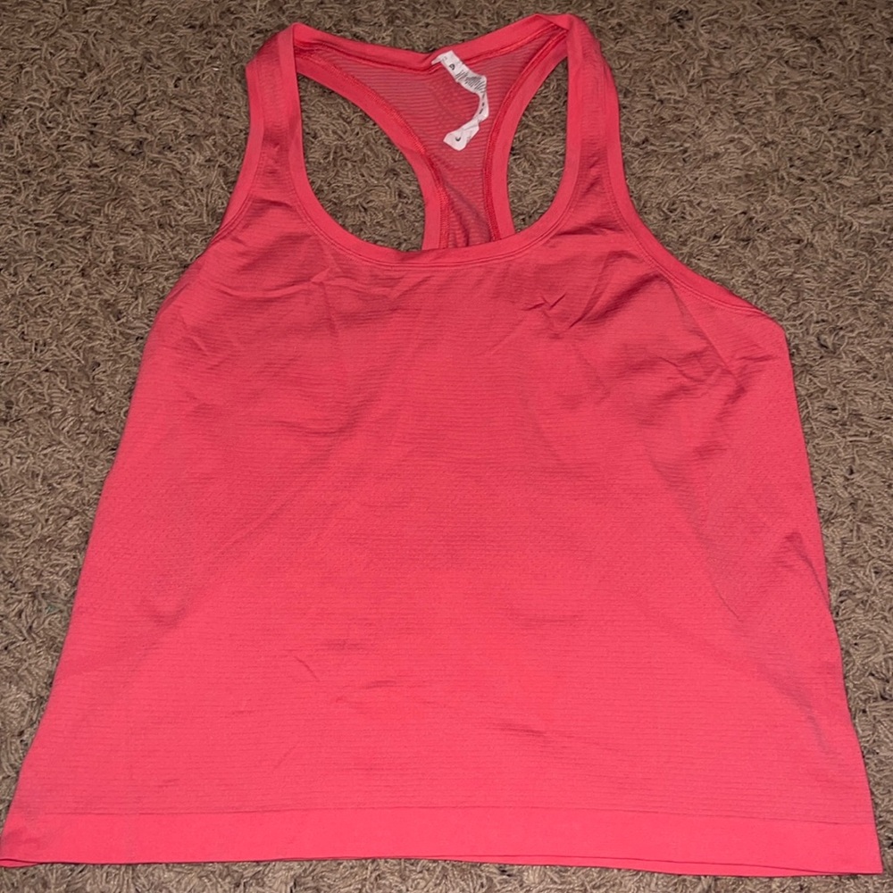 Lululemon Swiftly Tech Razorback Tank